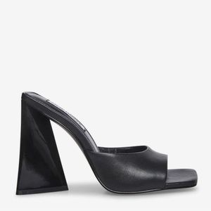 Steve Madden Twists size 11 Never Worn